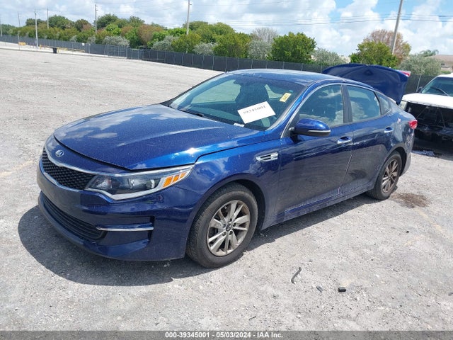 KIA Optima Lx 2017 5XXGT4L30HG144516 Image 2