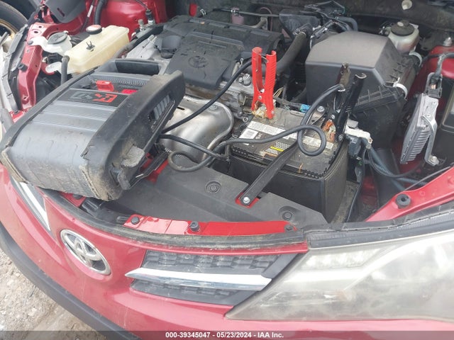 Toyota RAV4 LE 2015 JTMZFREV5FD047654 Image 17