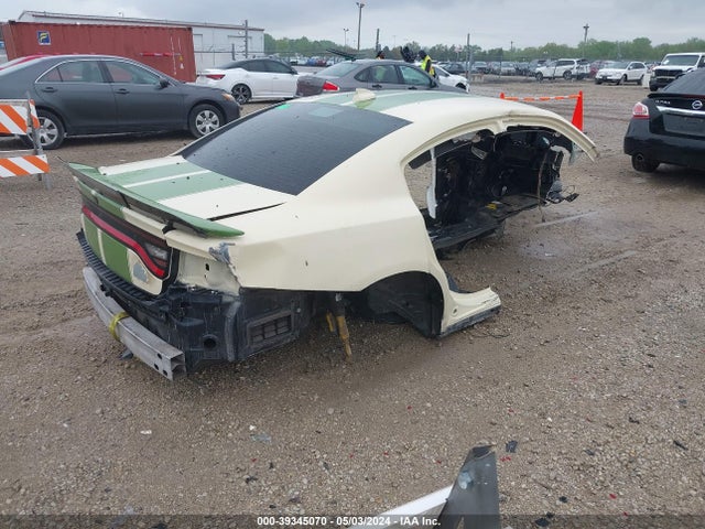 2C3CDXCT4HH525610 Dodge 2017