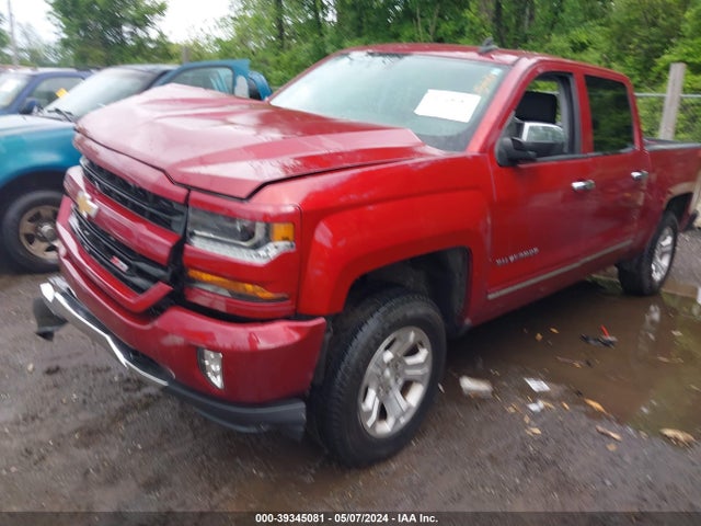 Chevrolet Silverado 1500 2lt 2018 3GCUKREC6JG558354 Image 2
