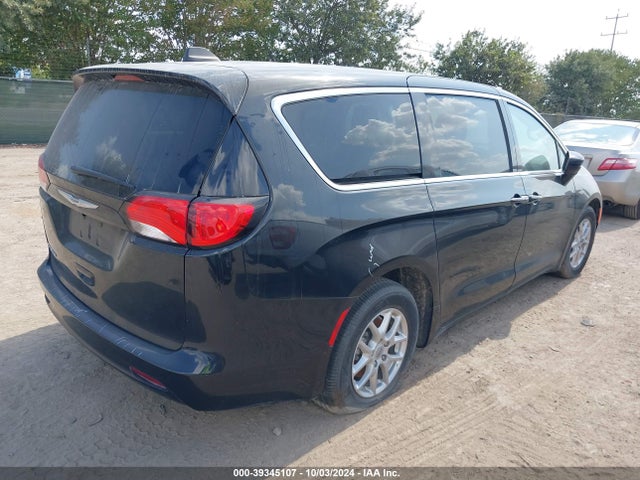 2C4RC1CG7PR576746 Chrysler Voyager Lx