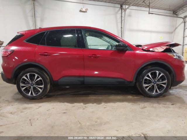 1FMCU9G65MUA62844 Ford ESCAPE SE