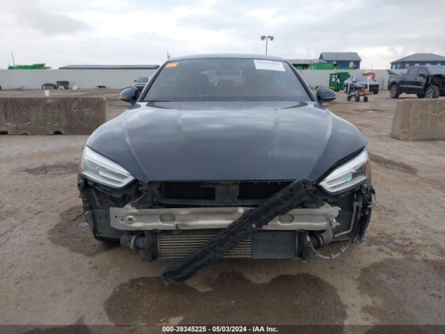 WAUDNCF5XJA010597 Audi A5 2.0t Premium