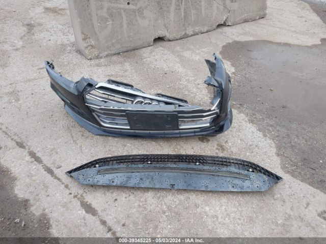 WAUDNCF5XJA010597 Audi A5 2.0t Premium