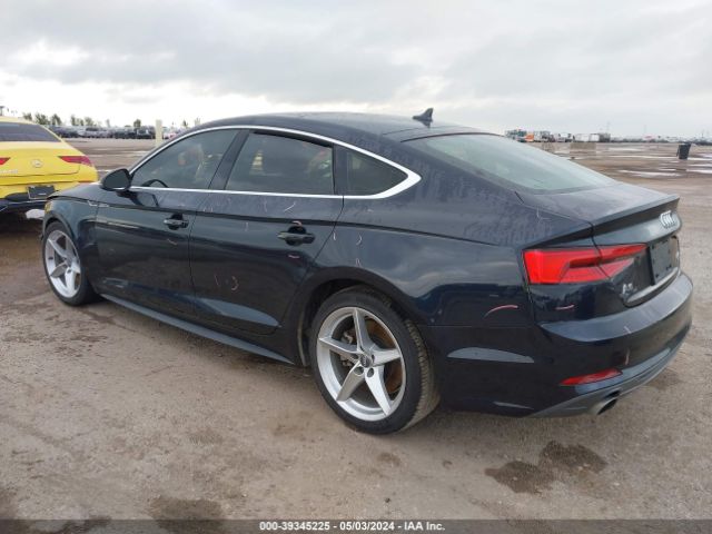 WAUDNCF5XJA010597 Audi A5 2.0t Premium