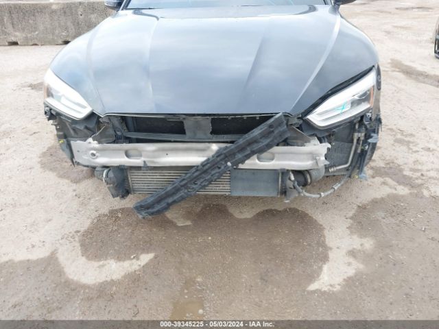 WAUDNCF5XJA010597 Audi A5 2.0t Premium