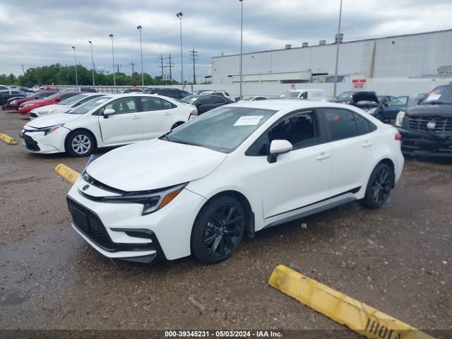 Toyota COROLLA SE 2024 5YFS4MCE9RP173711 Image 2