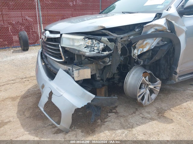 Toyota Highlander Le Plus V6/le V6 2015 5TDZKRFH2FS080300 Image 17