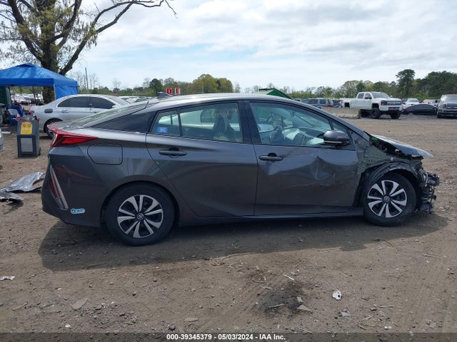 Toyota Prius Prime Premium 2017 JTDKARFP3H3003029 Image 14