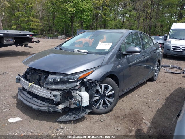 Toyota Prius Prime Premium 2017 JTDKARFP3H3003029 Image 2