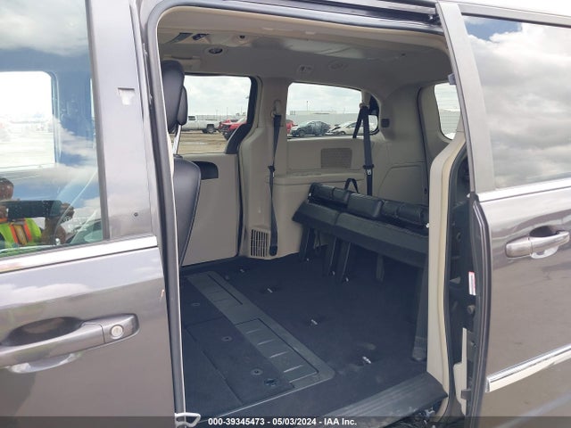 2C4RC1BG8FR694837 Chrysler Town & Country Touring