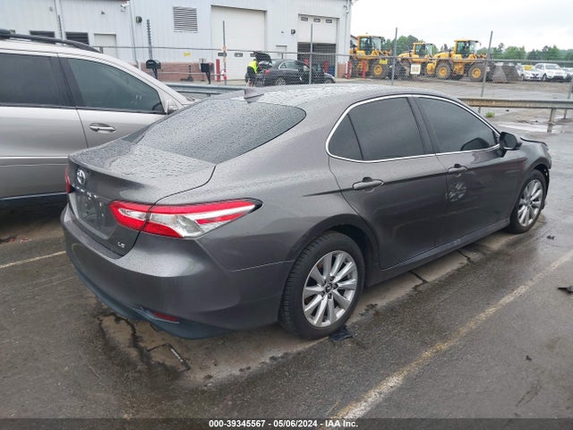 Toyota CAMRY LE 2019 4T1B11HK8KU232290 Image 4
