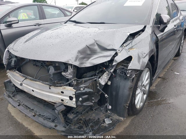 Toyota CAMRY LE 2019 4T1B11HK8KU232290 Image 6