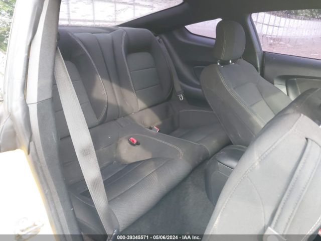 1FA6P8AM4H5286185 Ford Mustang V6