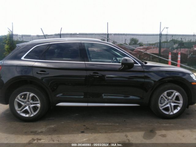 WA1ANAFY0K2096285 Audi Q5 45 Premium