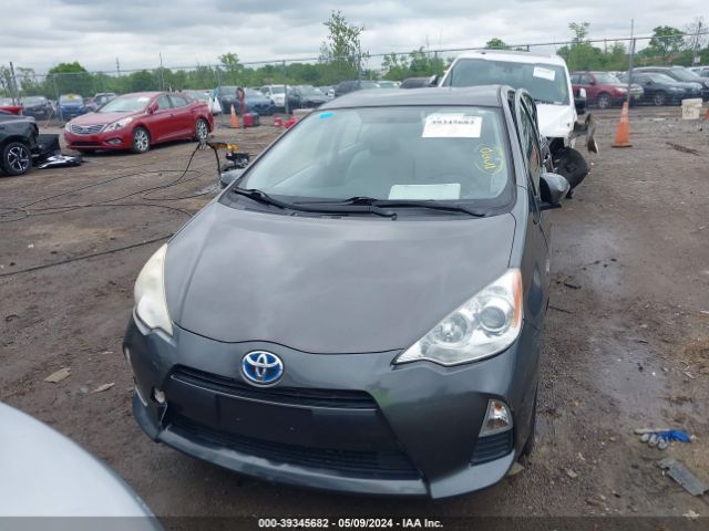 JTDKDTB36E1059237 Toyota Prius C One