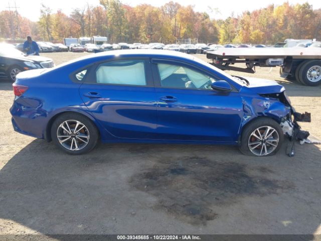 3KPF24AD3PE549514 KIA Forte Lxs