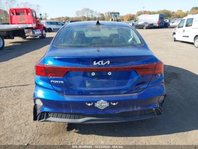 3KPF24AD3PE549514 KIA Forte Lxs