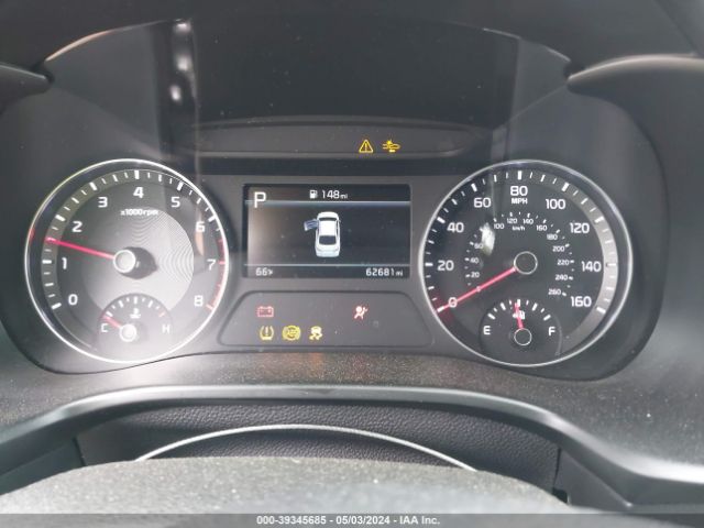 3KPF24AD3PE549514 KIA Forte Lxs
