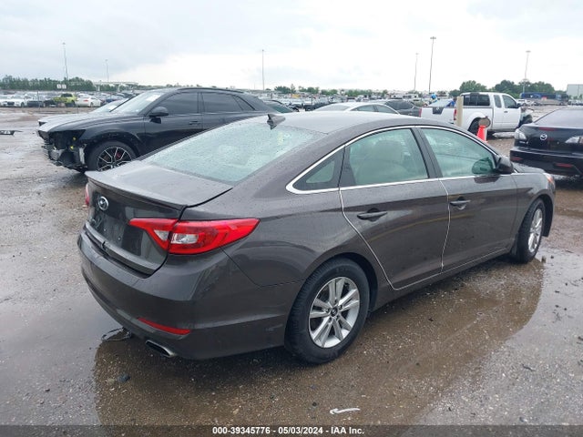 Hyundai SONATA SE 2015 5NPE24AF0FH208952 Image 4