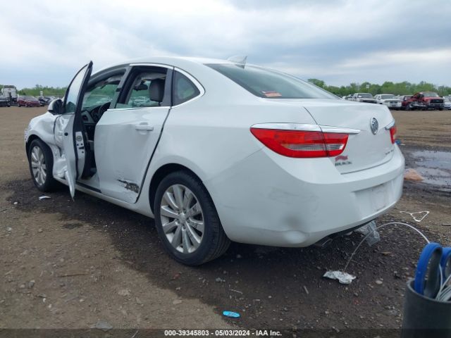 1G4PP5SK3F4216010 Buick Verano