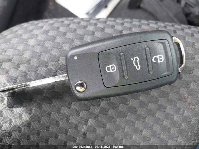 3VW2K7AJ5EM255537 Volkswagen Jetta 2.0l S