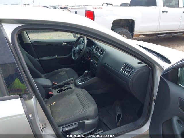 3VW2K7AJ5EM255537 Volkswagen Jetta 2.0l S