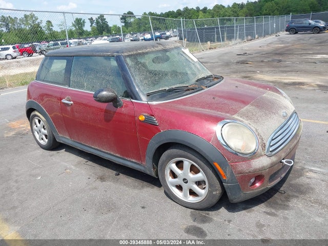 2009 MINI COOPER WMWMF33559TU71062 Photo 0