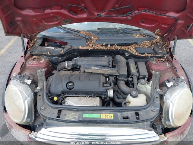 2009 MINI COOPER WMWMF33559TU71062 Photo 9