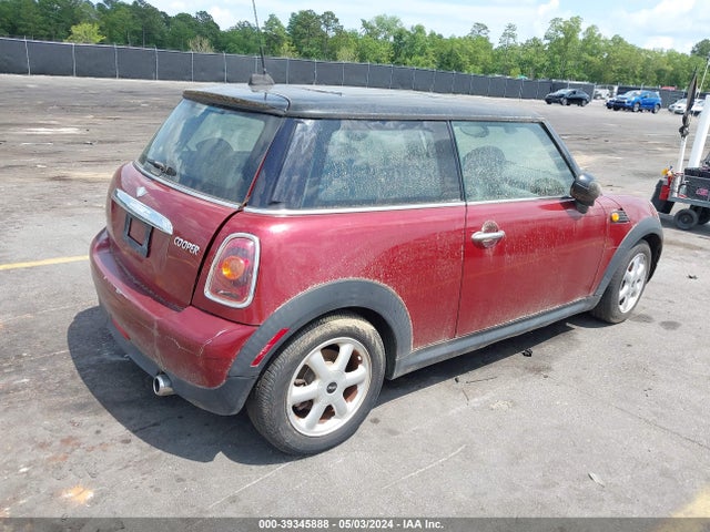 2009 MINI COOPER WMWMF33559TU71062 Photo 3