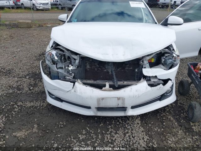 4T1BK1FK3EU542951 Toyota Camry Se V6