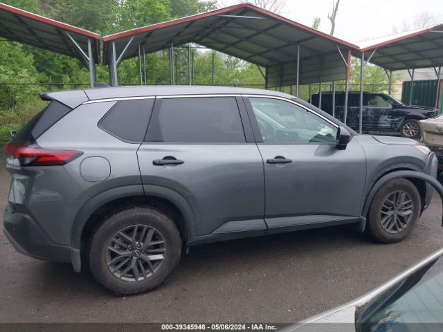 5N1BT3AA2NC715601 Nissan Rogue S Fwd