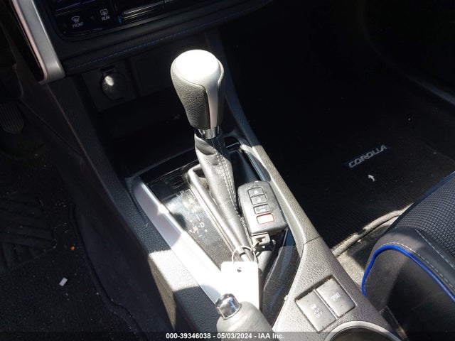 Toyota COROLLA SE 2017 5YFBURHE8HP613874 Image 11