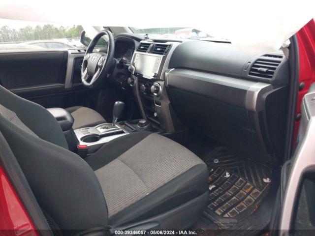JTEMU5JR6M5898818 Toyota 4RUNNER SR5