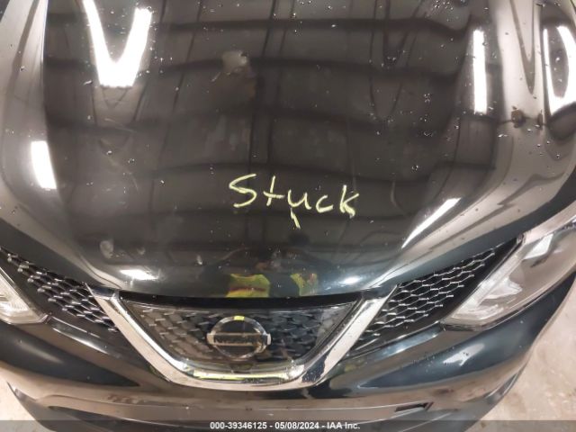 JN1BJ1CR6JW203059 Nissan Rogue Sport Sl
