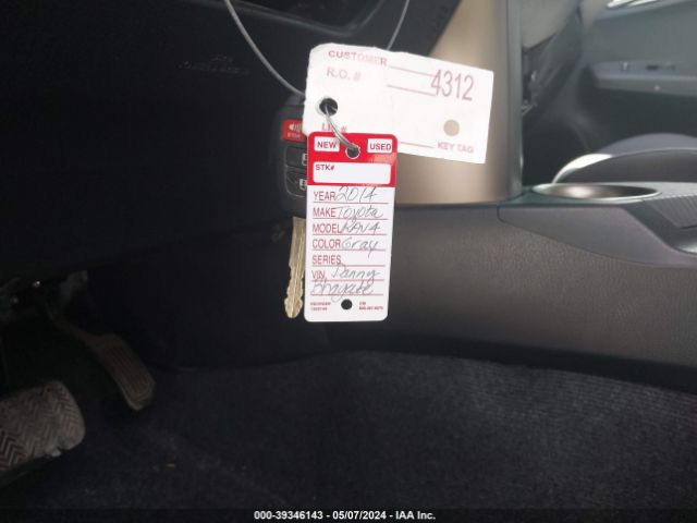 JTMWFREV3EJ008788 Toyota Rav4 Xle