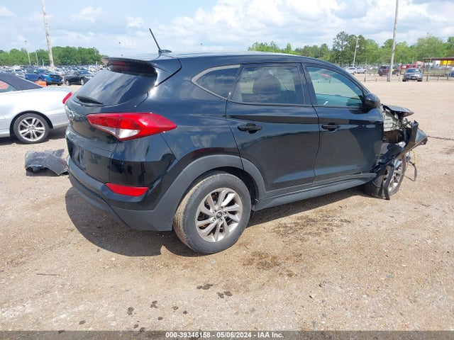 Hyundai TUCSON SE 2017 KM8J23A47HU382481 Image 4