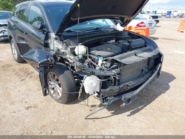 Hyundai TUCSON SE 2017 KM8J23A47HU382481 Image 6