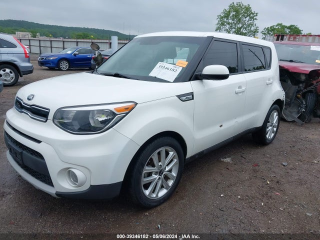 KIA SOUL + 2019 KNDJP3A55K7692665 Image 2