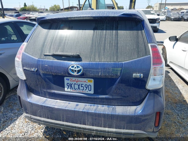 Toyota Prius V Four 2016 JTDZN3EU2GJ048352 Image 16