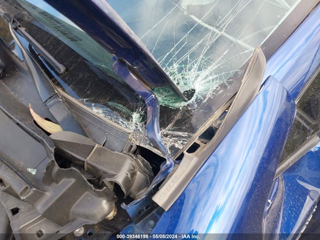 Toyota Prius V Four 2016 JTDZN3EU2GJ048352 Image 20