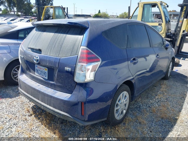 Toyota Prius V Four 2016 JTDZN3EU2GJ048352 Image 4