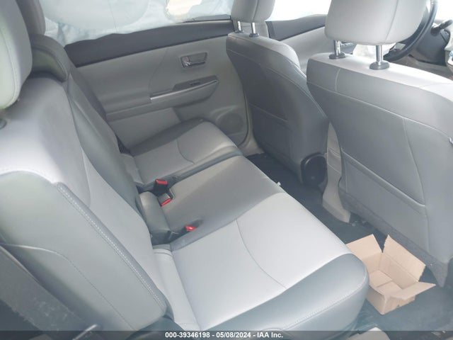 Toyota Prius V Four 2016 JTDZN3EU2GJ048352 Image 8