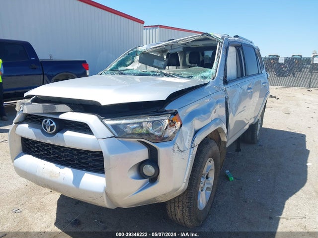 Toyota 4runner Sr5 Premium 2017 JTEZU5JR5H5158172 Image 2