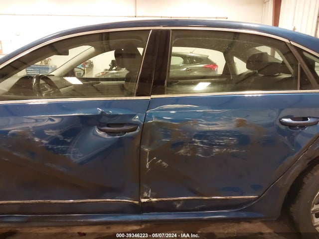 1VWAS7A31GC052274 Volkswagen Passat 1.8t S