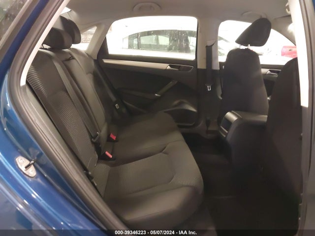 1VWAS7A31GC052274 Volkswagen Passat 1.8t S