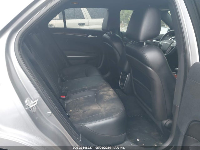 Chrysler 300 2014 2C3CCAAG1EH118362 Image 8