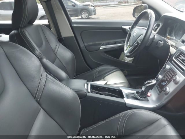 YV126MFL9H2427106 Volvo S60 T5 Dynamic