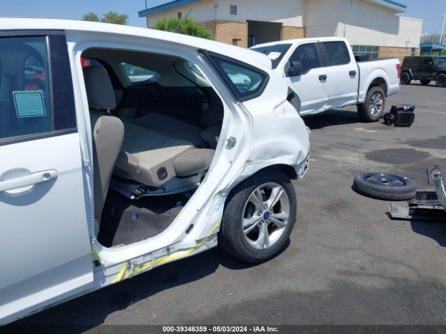 1FADP3K25EL392868 Ford FOCUS SE