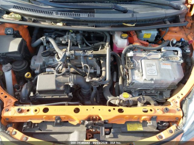 JTDKDTB36F1089632 Toyota Prius C One